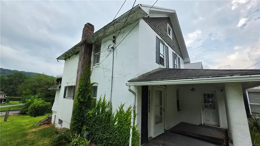 224 Jefferson St, Clymer, PA 15728 - #2