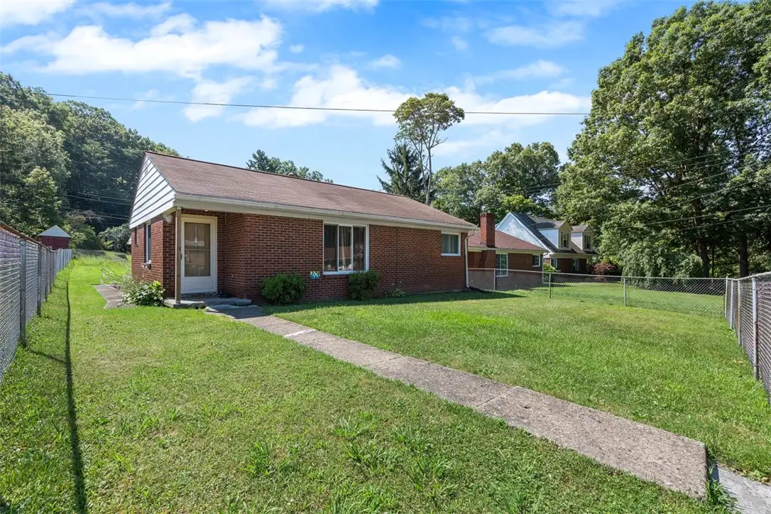 2605 Marion St, Aliquippa, PA 15001 - #1