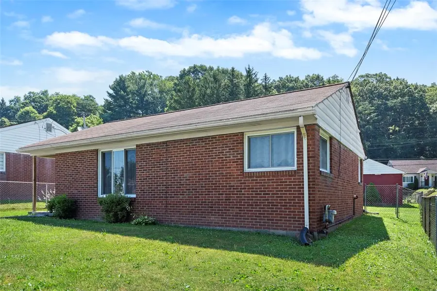 2605 Marion St, Aliquippa, PA 15001 - #2