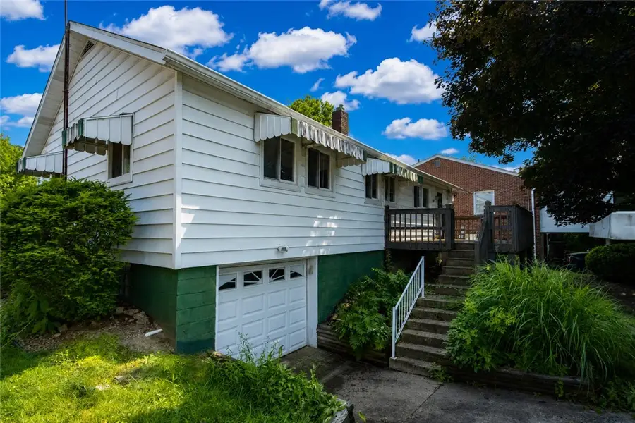 1821 Moore Ave, North Apollo, PA 15613 - #2