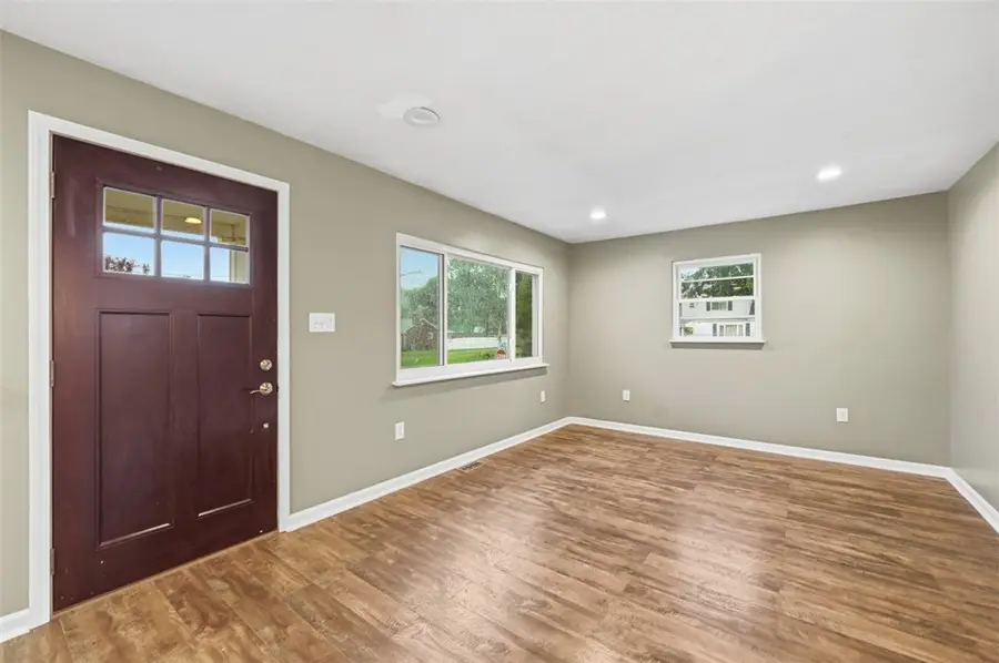 2114 Meadow Ln, Pittsburgh, PA 15220 - #3