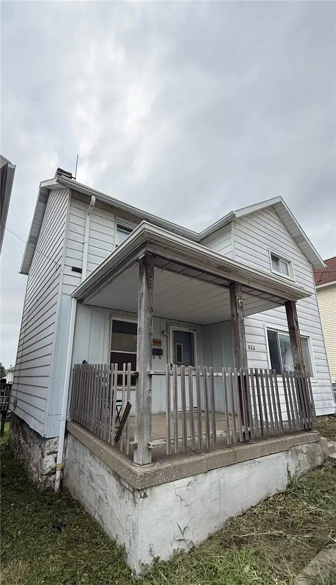 833 Morton St, New Castle, PA 16101 - #3