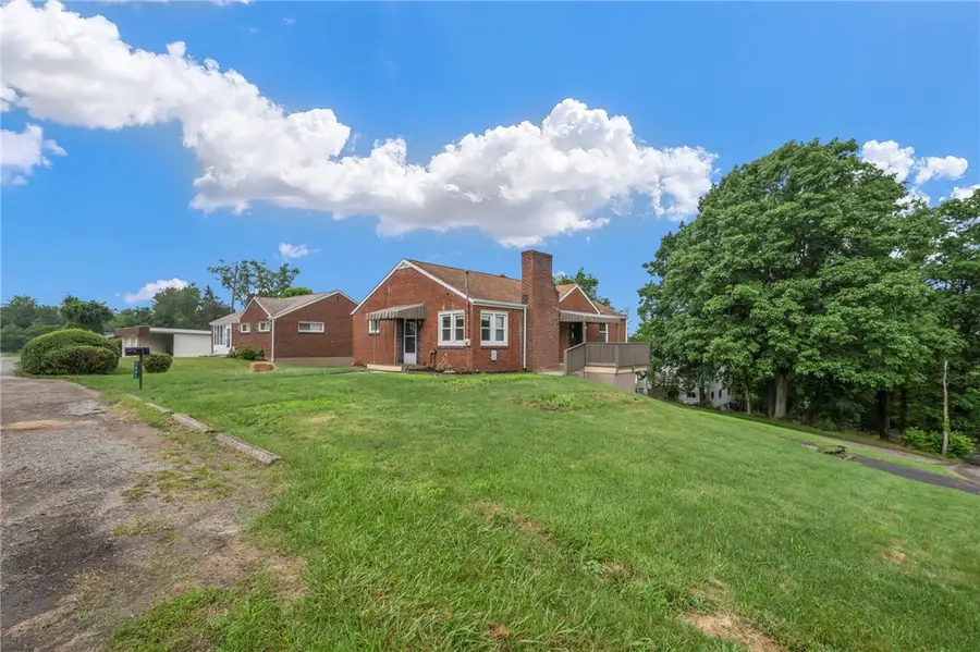 3802 Grant St, South Park, PA 15129 - #2