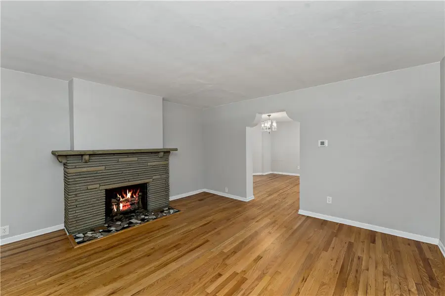 967 Mccormick Ln, Pittsburgh, PA 15226 - #2