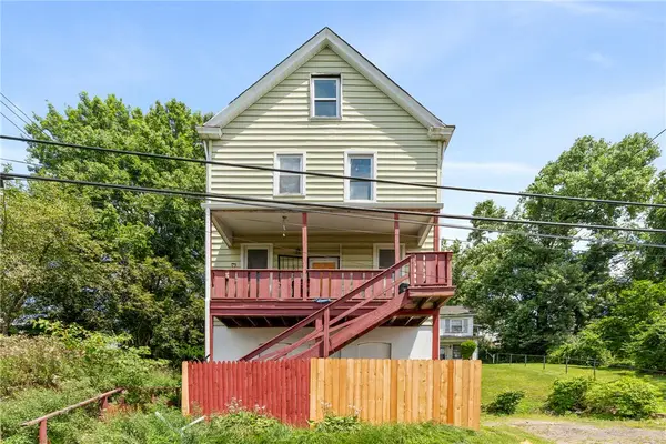 132 Fairview Ave, East Pittsburgh, PA 15112