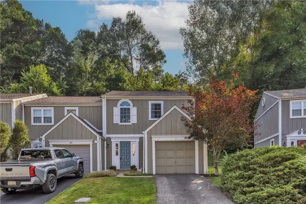 47 New London Ln, Oakmont, PA 15139
