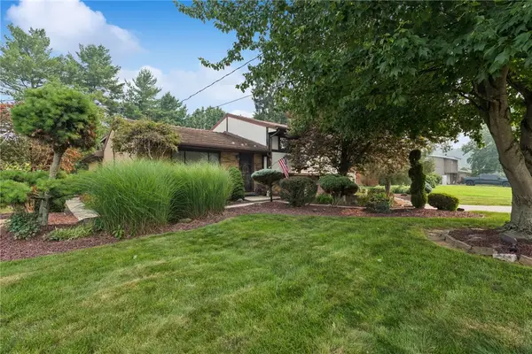 220 Vernon Ave, Belle Vernon, PA 15012
