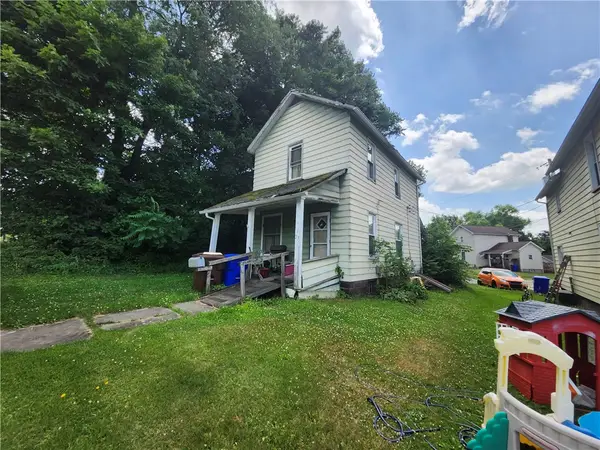 23 Elm Street, Greenville, PA 16125