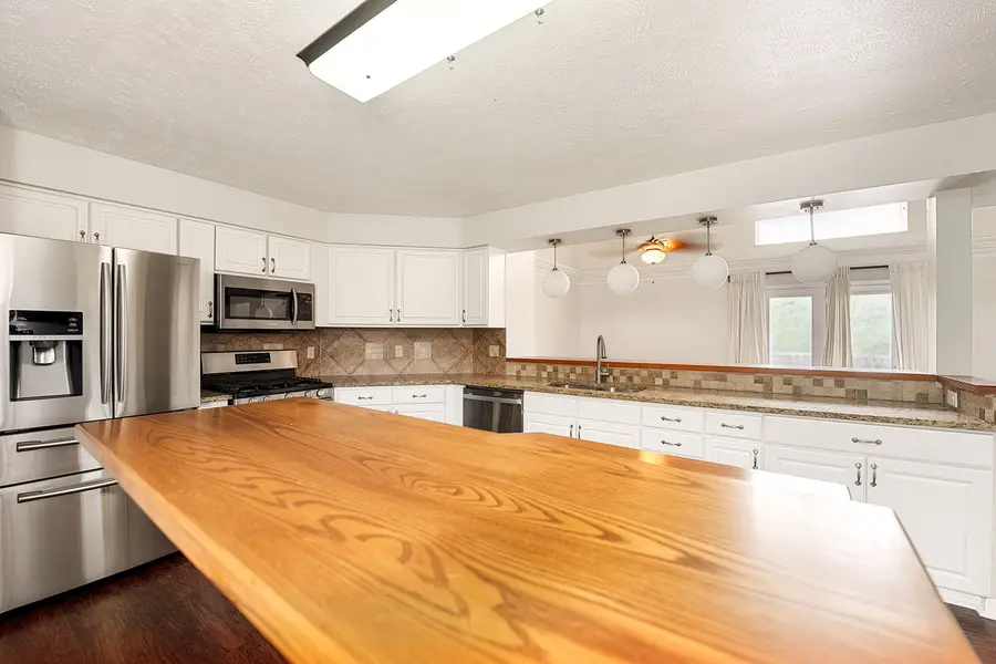 7071 Clubview Drive, Bridgeville, PA 15017 - #3