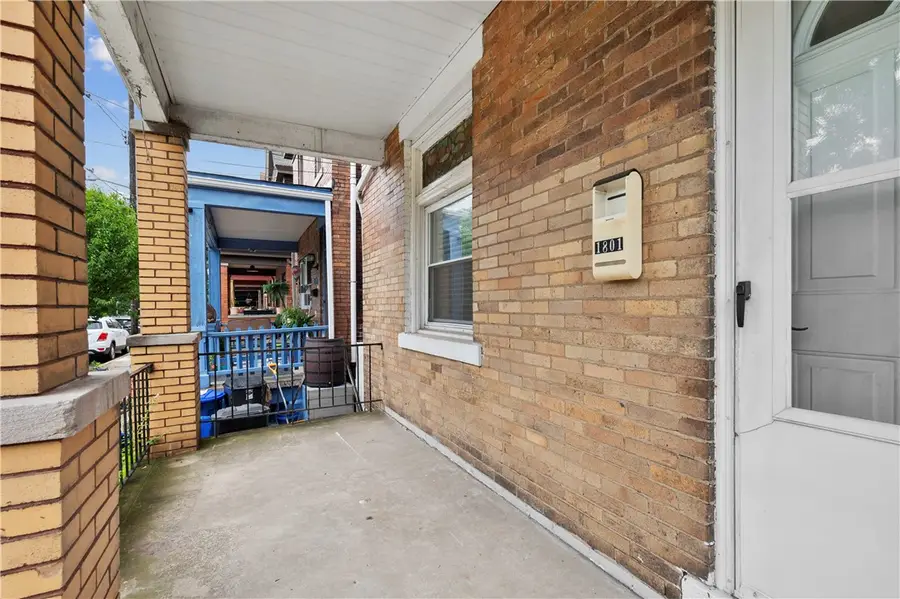 1801 Eberhardt St, Pittsburgh, PA 15212 - #2