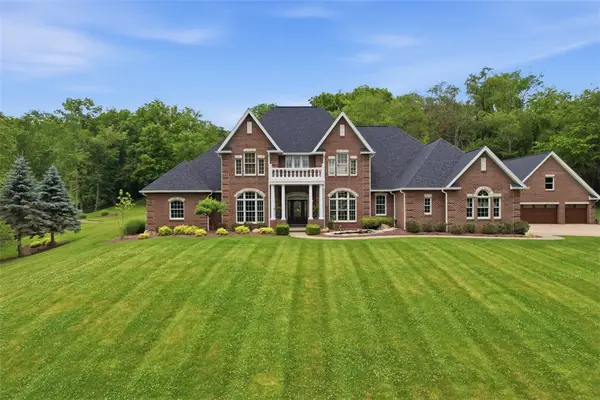 100 Angerer Rd, Canonsburg, PA 15317