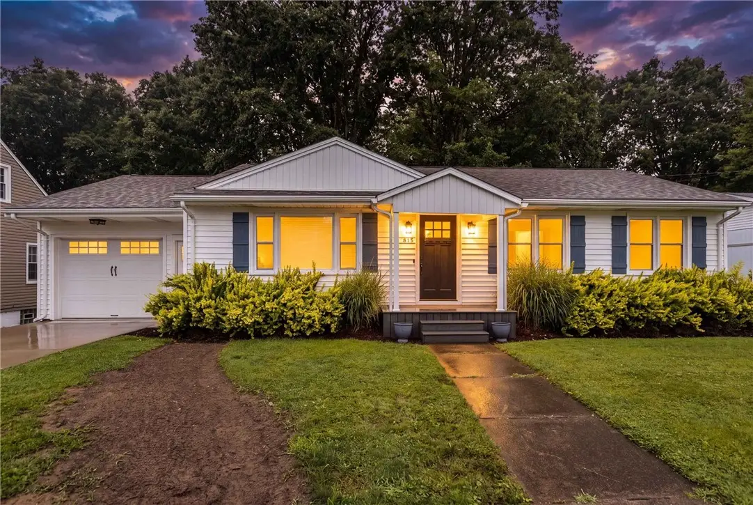 815 Sunset Avenue, Grove City, PA 16127 - #1