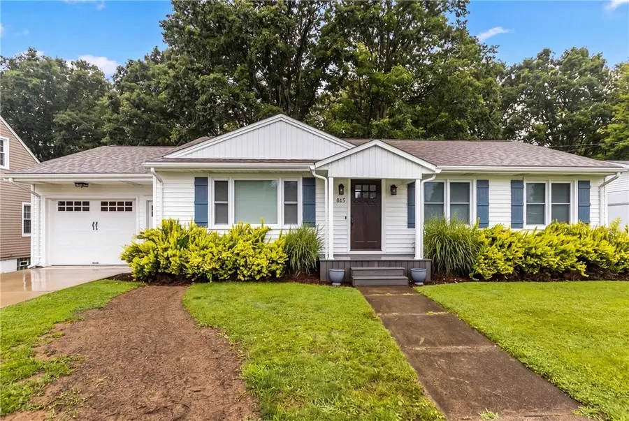 815 Sunset Avenue, Grove City, PA 16127 - #2