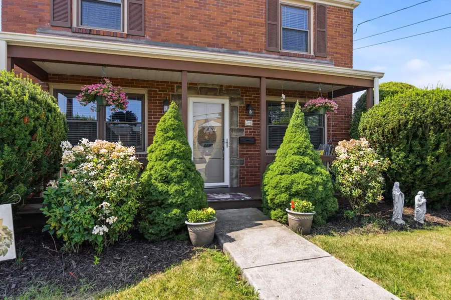 700 Lochinvar Drive, Pittsburgh, PA 15237 - #2