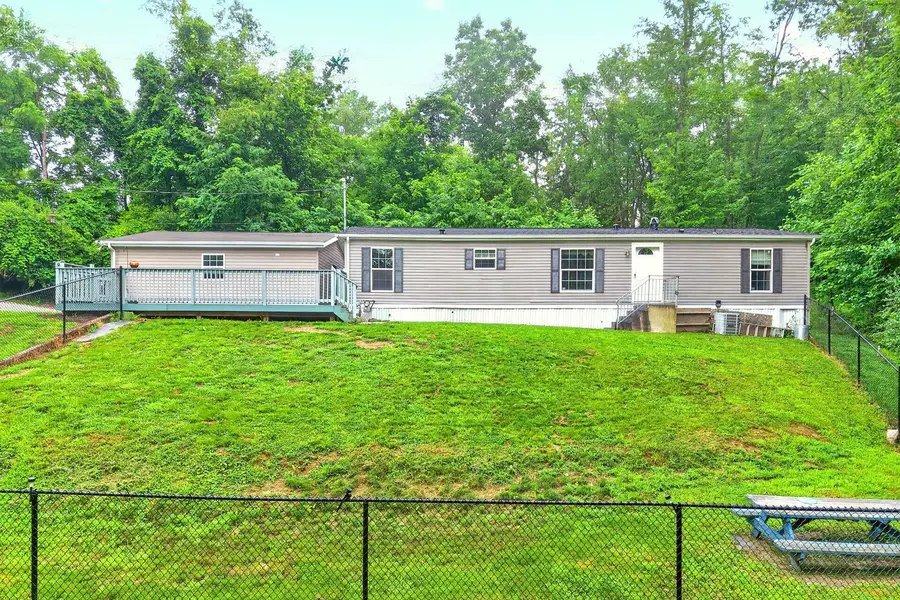 716 Hamilton Avenue, Rostraver Township, PA 15012 - #2