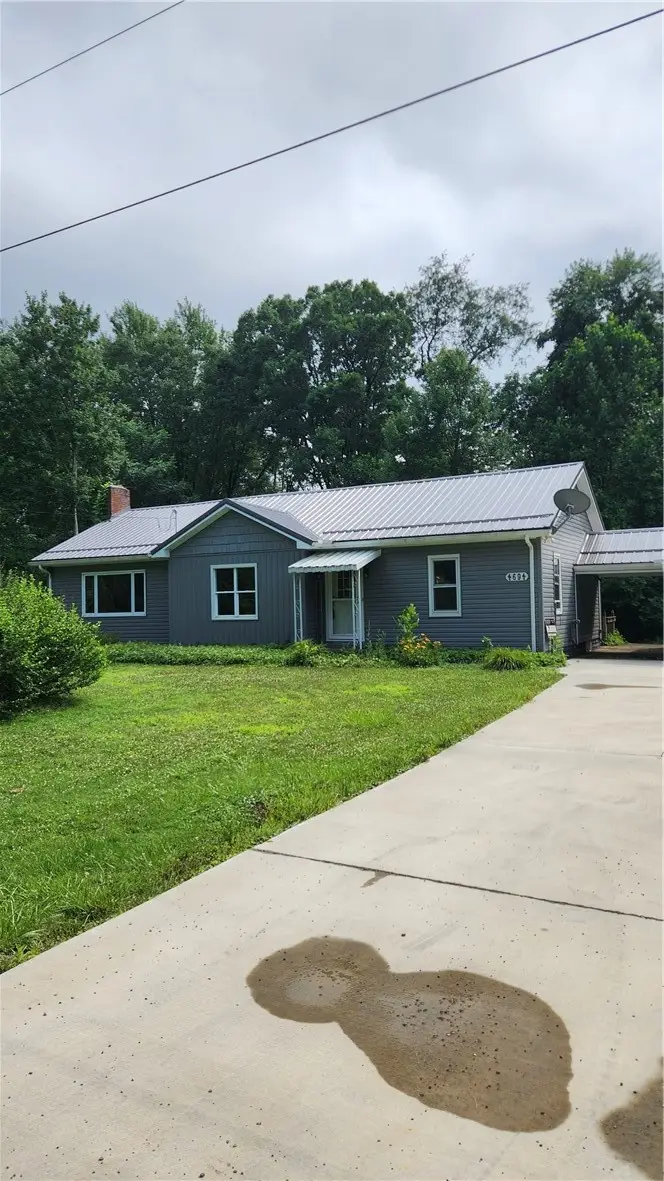 4694 Sandy Lake Greenville Rd, Stoneboro, PA 16153 - #2