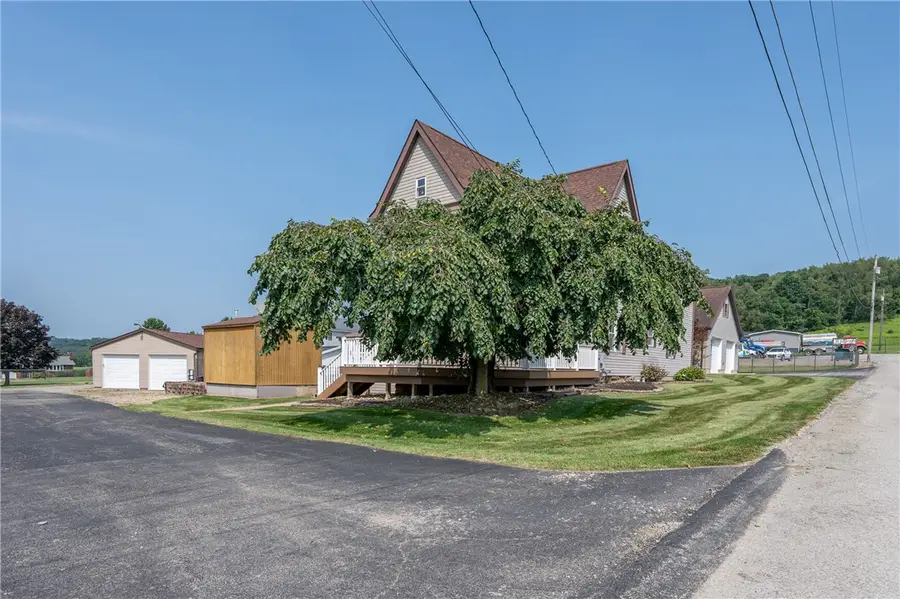 231 9th St, Saltsburg, PA 15681 - #3