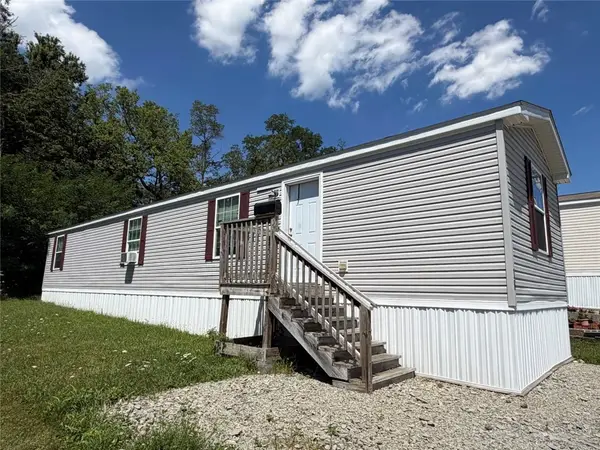 18 Cheryl Lane, Pittsburgh, PA 15236