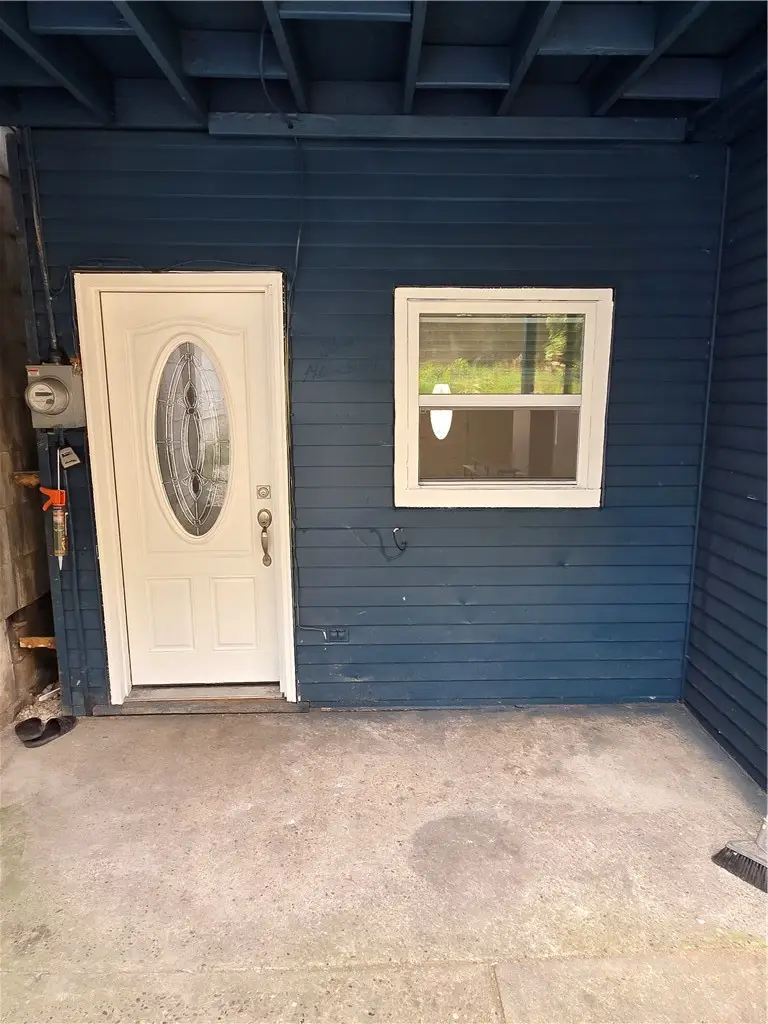 519 Ridge Ave, Stowe, PA 15136 - #1