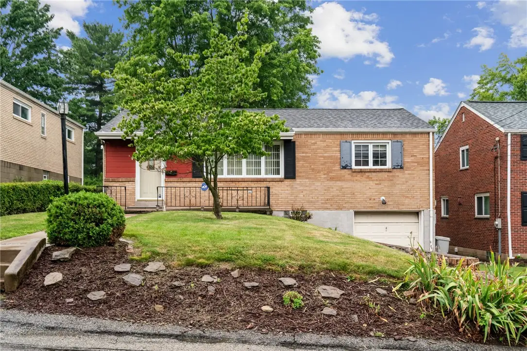 33 Perry St, Pittsburgh, PA 15209 - #1