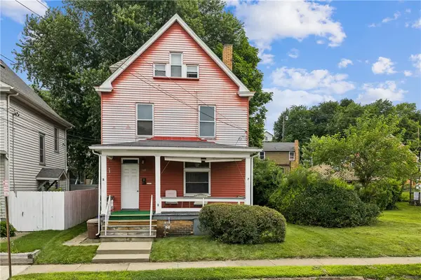 723 6th Ave, New Brighton, PA 15066
