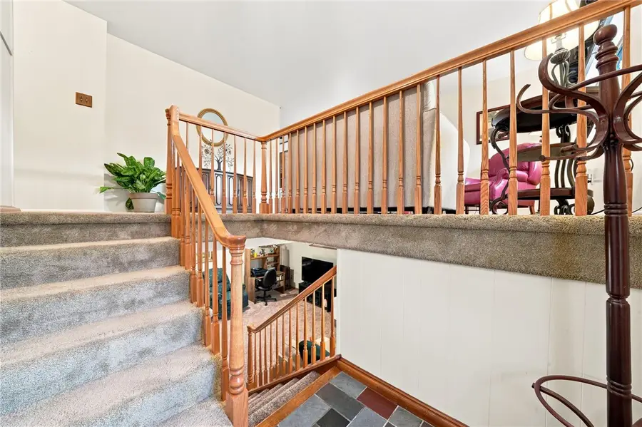 102 Garfield Rd, Latrobe, PA 15650 - #3