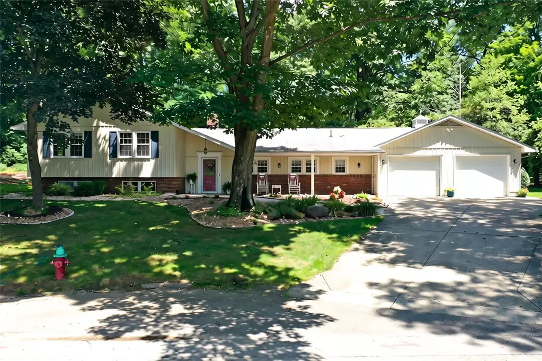433 Shady Drive, Grove City, PA 16127 - #1