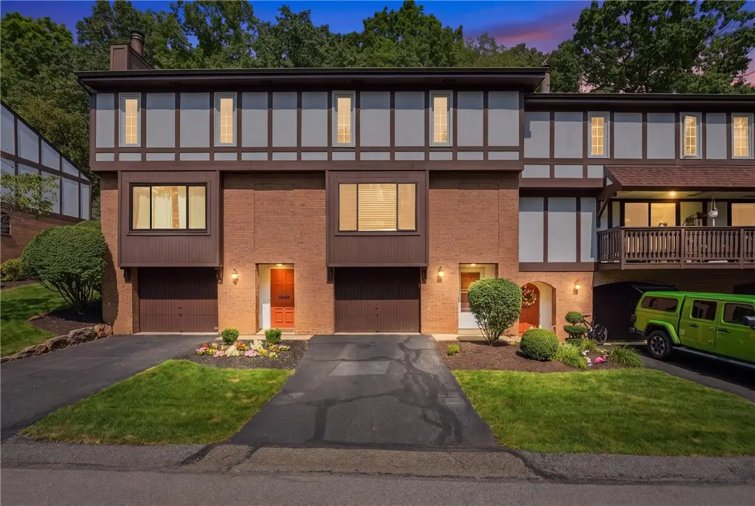 239 Thornberry Drive, Pittsburgh, PA 15237 - #1
