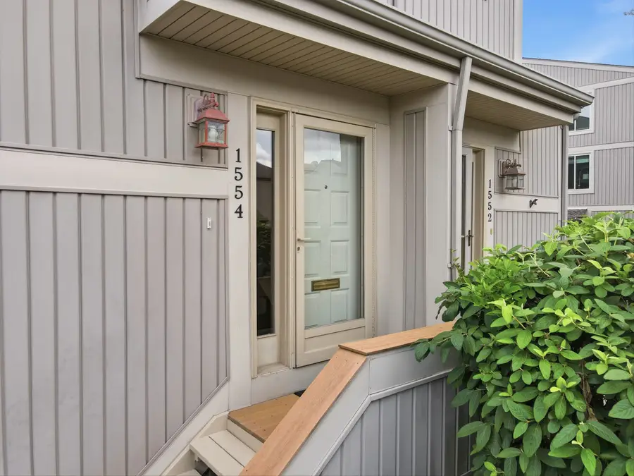 1554 Pineview Drive, Pittsburgh, PA 15241 - #3