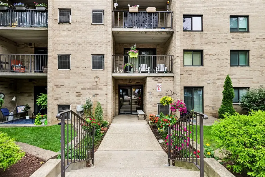 1400 Smokey Wood Dr #804, Pittsburgh, PA 15218 - #3