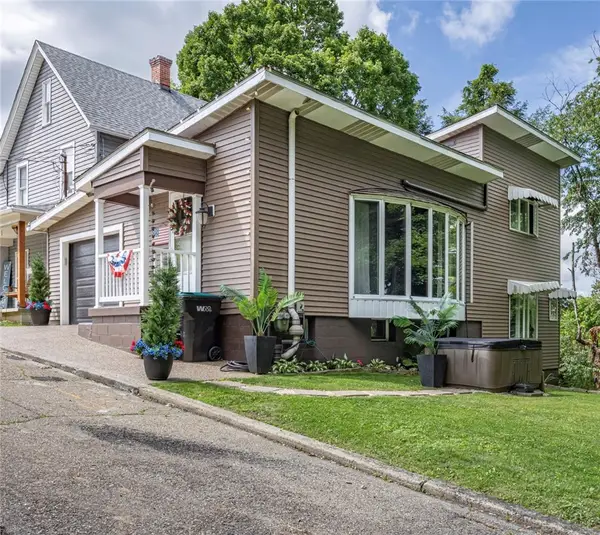 1137 Constitution St, Tarentum, PA 15084
