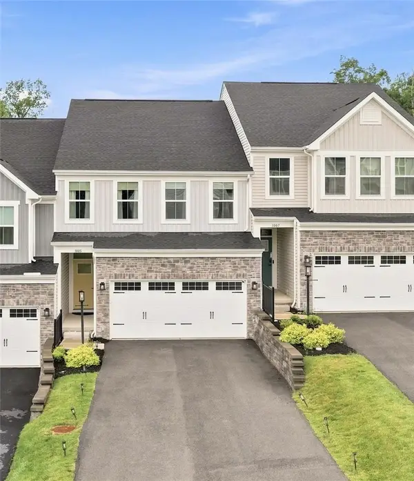 1005 Wellington Ct., Jeannette, PA 15644