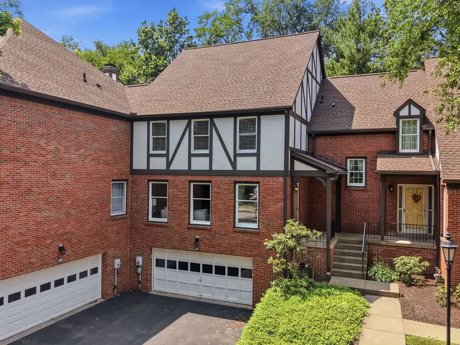 224 Thornberry Circle, Pittsburgh, PA 15234 - #2