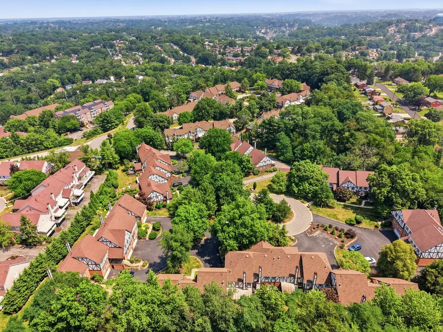 224 Thornberry Circle, Pittsburgh, PA 15234 - #3