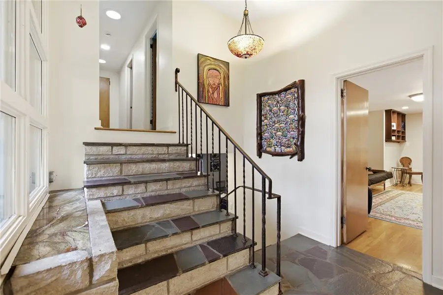 9 Highland Dr, Pittsburgh, PA 15202 - #3