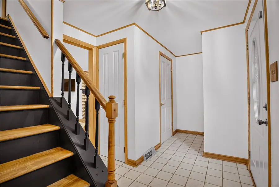 905 Bebout Rd, Venetia, PA 15367 - #3