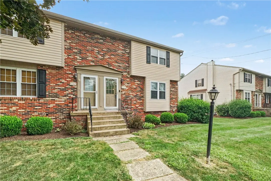 3074 E Bardonner Rd, Gibsonia, PA 15044 - #1