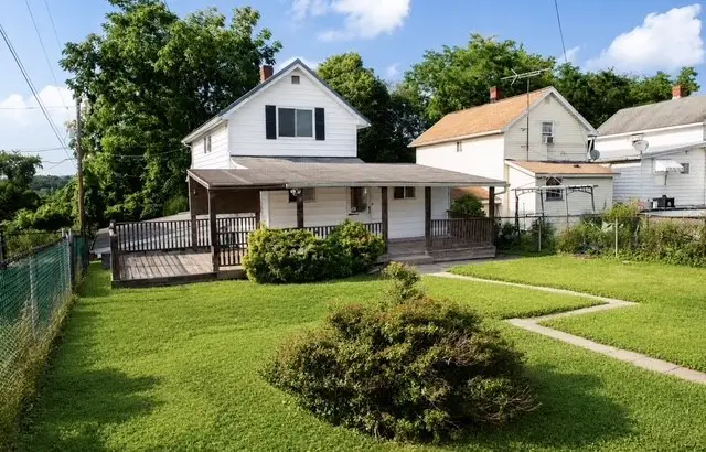 201 Adelaide St, Bobtown, PA 15315 - #2