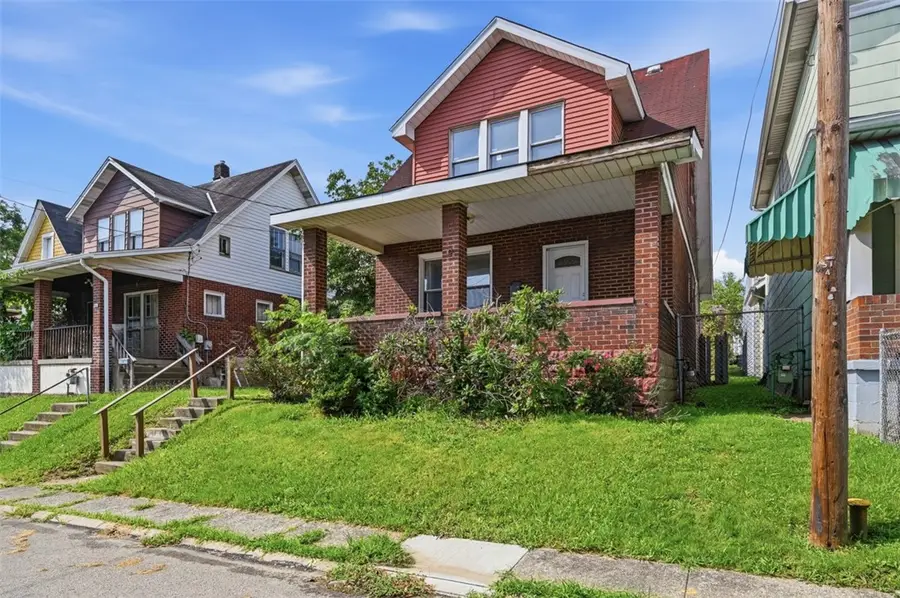 227 N 3rd St, Clairton, PA 15025 - #2