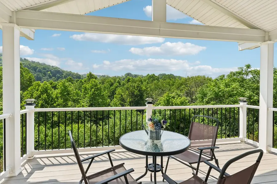 1679 Hastings Park Drive, Bridgeville, PA 15017 - #2