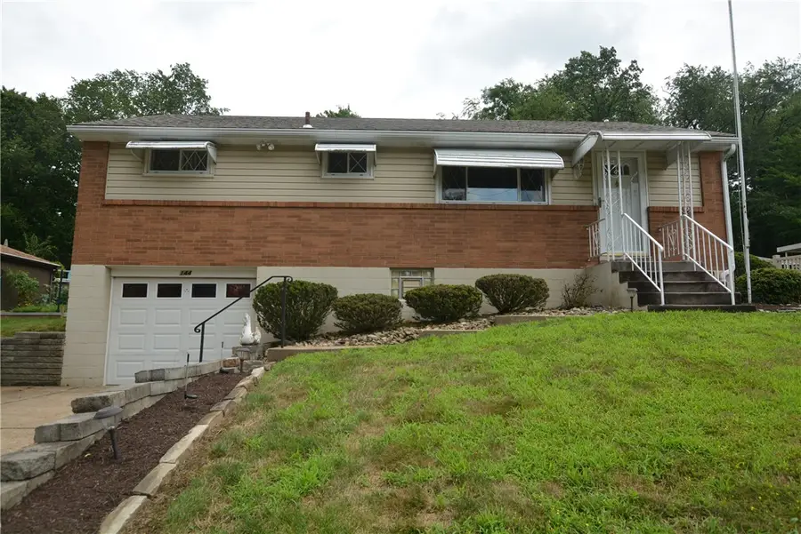 144 Elmwood Dr, Glenshaw, PA 15116 - #2