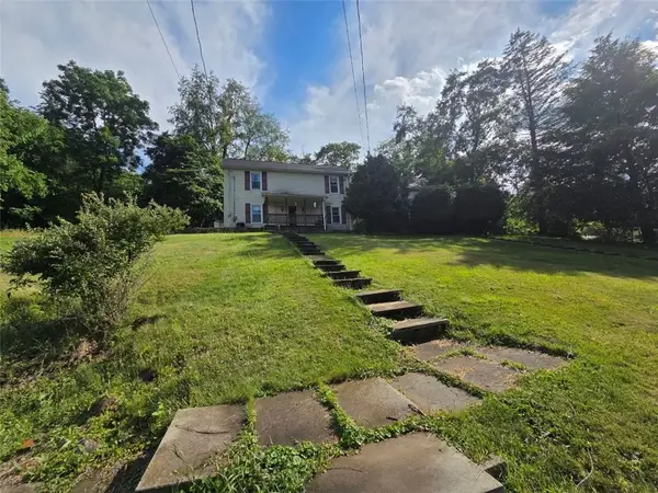 5773 Harrison Ave, Export, PA 15632