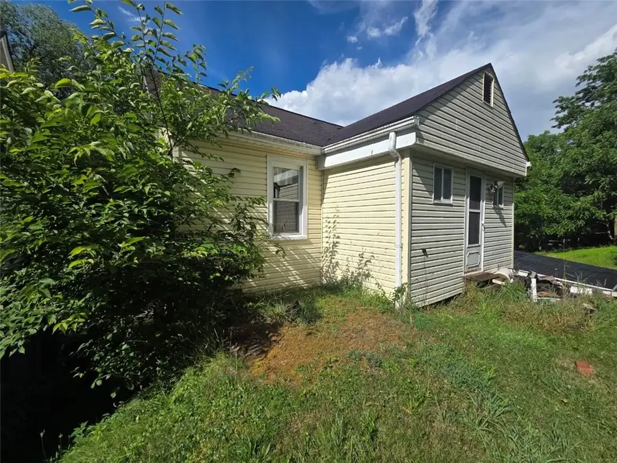5773 Harrison Ave, Export, PA 15632 - #3