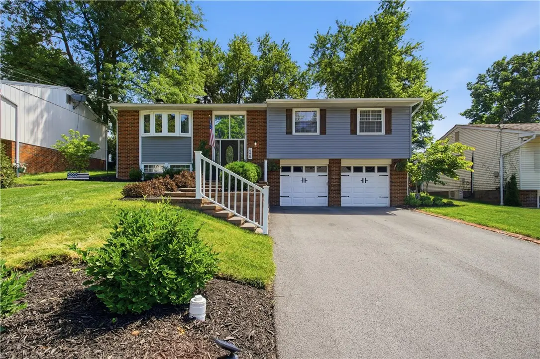 645 Carnival Dr, Pittsburgh, PA 15239 - #1