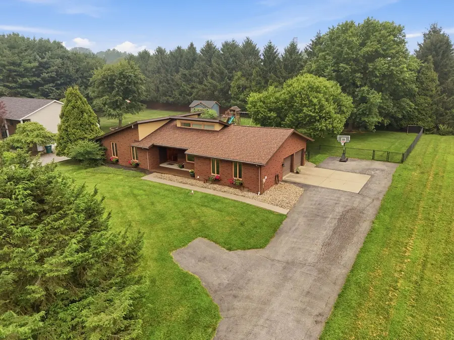 235 Henricks Road, Butler, PA 16001 - #2