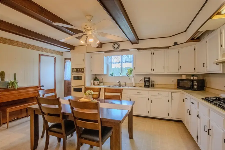 60 Stadium Rd, Millsboro, PA 15348 - #2