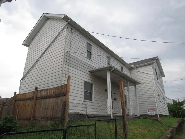 304 Market Street, Belle Vernon, PA 15012 - #2