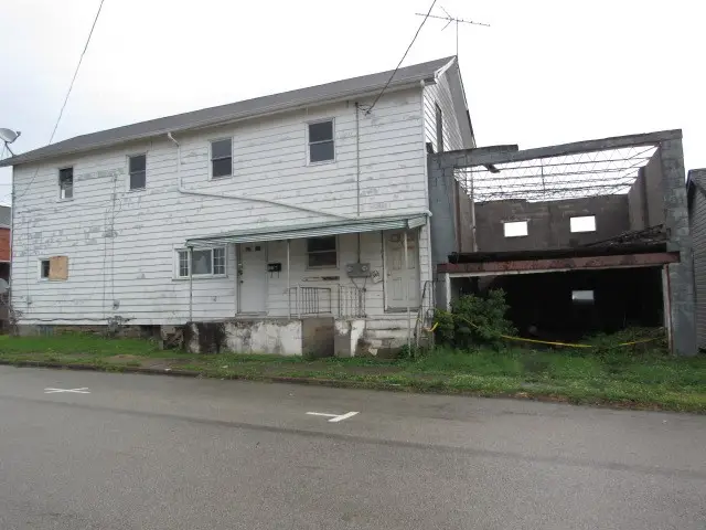 304 Market Street, Belle Vernon, PA 15012 - #3