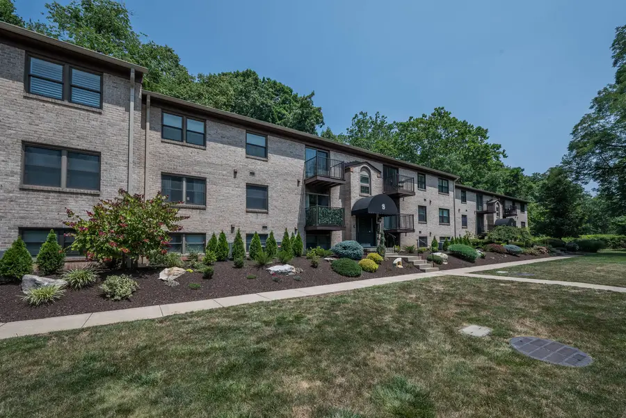 300 Gilkeson Rd #7B, Pittsburgh, PA 15228 - #3