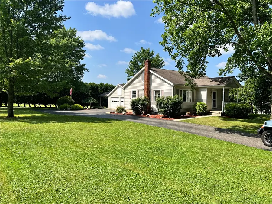 29 Donation Rd, Greenville, PA 16125 - #2